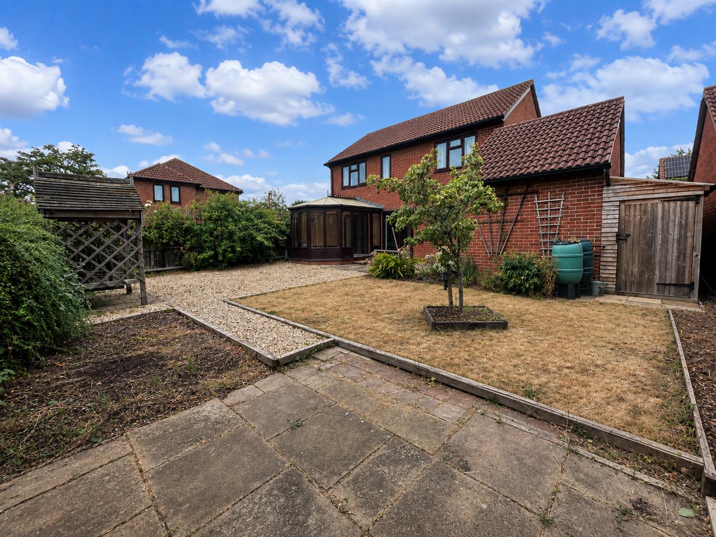 Pearse Grove, Walton Park, Milton Keynes